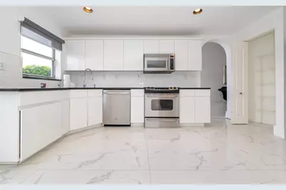 10965 NW 59th St, Doral, FL 33178 - Photo 19