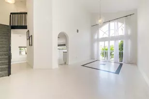 10965 NW 59th St, Doral, FL 33178 - Photo 9