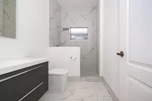 10965 NW 59th St, Doral, FL 33178 - Photo 23