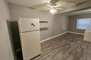 1600 NW 93rd St #-, Miami, FL 33147 - Photo 13