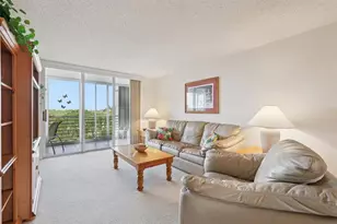 3503 Oaks Way, Pompano Beach, FL 33069 - Photo 3