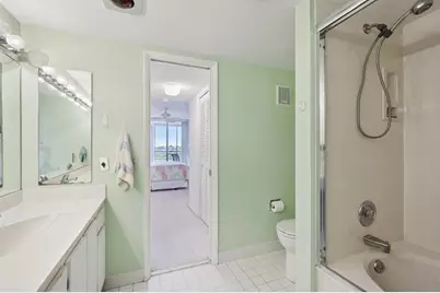 3503  Oaks Way, Unit #510, Pompano Beach, FL 33069 - Photo 9