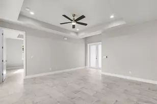 1207 Andover Dr, Banyan Village, FL 33935 - Photo 11