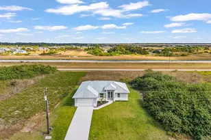 1207 Andover Dr, Banyan Village, FL 33935 - Photo 23