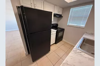 1875  40th Ave, Unit #2, Vero Beach, FL 32960 - Photo 9