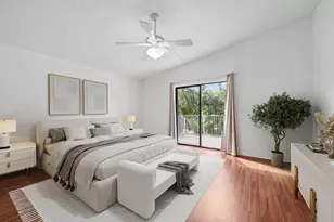 9838 Fairway Cove Ln, Plantation, FL 33324 - Photo 23