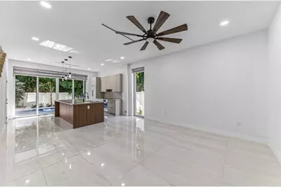 1408 NE 5th Ct, Unit #1408A, Fort Lauderdale, FL 33301 - Photo 7