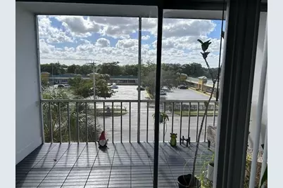 1000  Country Club Dr, Unit #403, Margate, FL 33063 - Photo 19