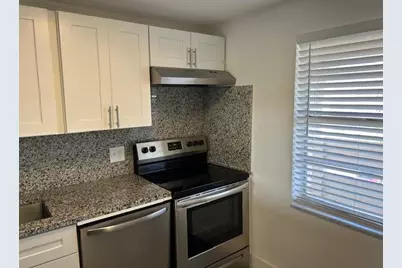 1000  Country Club Dr, Unit #403, Margate, FL 33063 - Photo 11