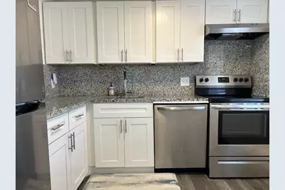 1000  Country Club Dr, Unit #403, Margate, FL 33063 - Photo 9