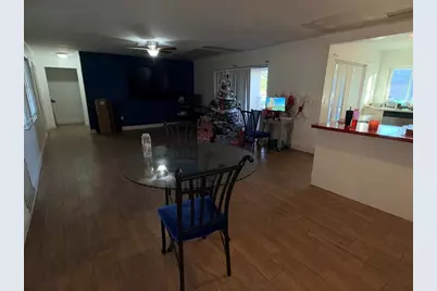 8900 NW 26th Pl, Sunrise, FL 33322 - Photo 7