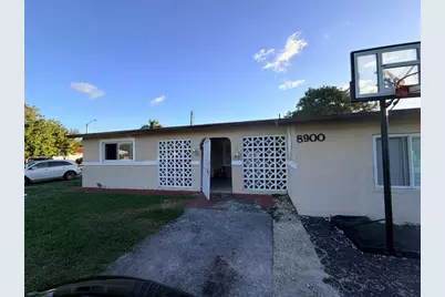 8900 NW 26th Pl, Sunrise, FL 33322 - Photo 1