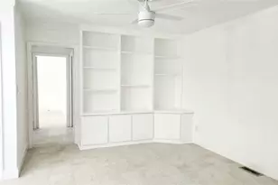 1715 York Ct, Fort Pierce, FL 34982 - Photo 9