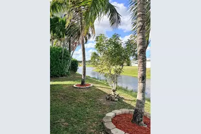 6875 NW 15th St, Margate, FL 33063 - Photo 27