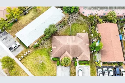 330 #2  Avondale, Pompano Beach, FL 33060 - Photo 3