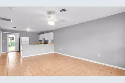 330 #2  Avondale, Pompano Beach, FL 33060 - Photo 7