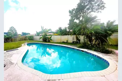 7450 SW 15th St, Plantation, FL 33317 - Photo 9