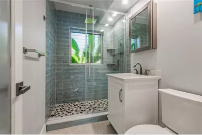 561  Bayshore Dr, Unit #6, Fort Lauderdale, FL 33304 - Photo 17