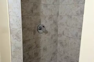 664 W Melrose Cir, Fort Lauderdale, FL 33312 - Photo 9