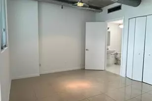 690 SW 1st Ct, Miami, FL 33130 - Photo 5