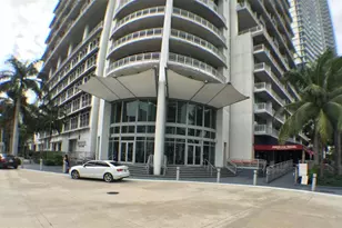 690 SW 1st Ct, Miami, FL 33130 - Photo 13