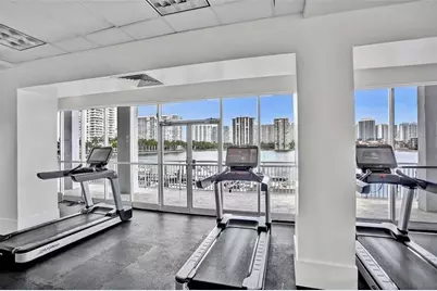 18031 Biscayne Boulevard #1104, Aventura, FL 33160 - Photo 25
