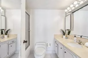 18031 Biscayne Blvd, Aventura, FL 33160 - Photo 15