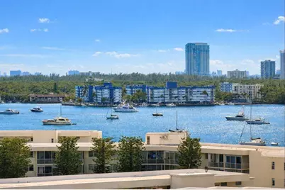 18031 Biscayne Boulevard #1104, Aventura, FL 33160 - Photo 1