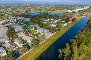 2010 Normandy Cir, West Palm Beach, FL 33409 - Photo 35