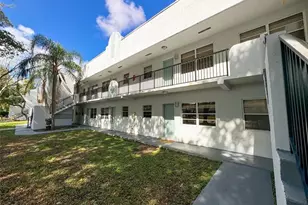 1925 Madison St, Hollywood, FL 33020 - Photo 9