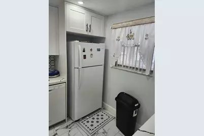 3140  Holiday Springs Blvd, Unit #9-210, Margate, FL 33063 - Photo 3