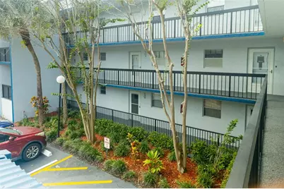 3140  Holiday Springs Blvd, Unit #9-210, Margate, FL 33063 - Photo 1