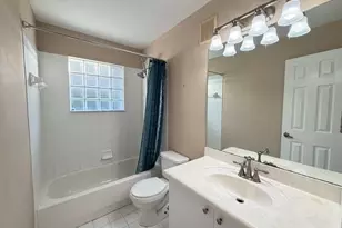 3608 Coco Lake Dr, Coconut Creek, FL 33073 - Photo 29