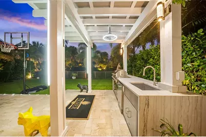 9527  Exbury Ct, Parkland, FL 33076 - Photo 65