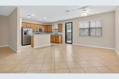 8435  Blue Cove Way, Unit #8435, Parkland, FL 33076 - Photo 5