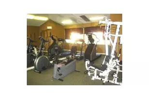 6900 SW 39th St, Davie, FL 33314 - Photo 11