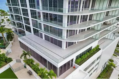 153 N Seabreeze, Unit #504-S, Fort Lauderdale, FL 33304 - Photo 3