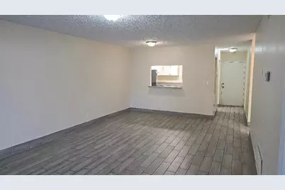 2810  Riverside Dr, Unit #202, Coral Springs, FL 33065 - Photo 9