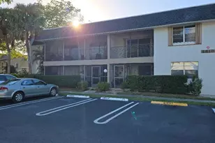 2810 Riverside Dr, Coral Springs, FL 33065 - Photo 3