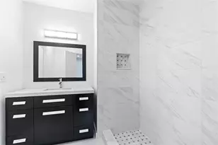 2426 SE 17th St Unit, Fort Lauderdale, FL 33316 - Photo 11