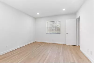 2426 SE 17th St, Unit #207A, Fort Lauderdale, FL 33316 - Photo 13