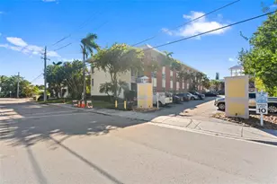 2426 SE 17th St Unit, Fort Lauderdale, FL 33316 - Photo 27