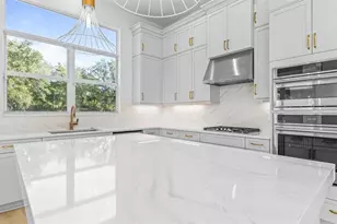 112 SE Via Tirso, Port Saint Lucie, FL 34952 - Photo 11