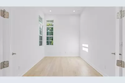 112 SE Via Tirso, Port Saint Lucie, FL 34952 - Photo 21