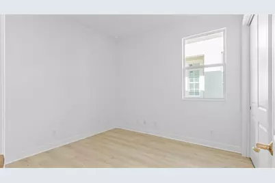 112 SE Via Tirso, Port Saint Lucie, FL 34952 - Photo 15