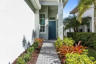 112 SE Via Tirso, Port Saint Lucie, FL 34952 - Photo 3