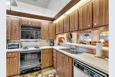 6049  Balboa Cir, Unit #406, Boca Raton, FL 33433 - Photo 11