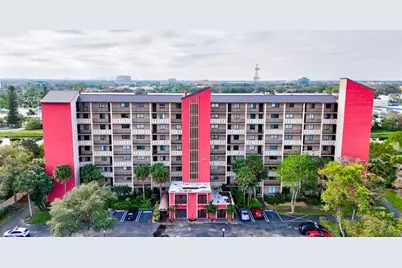 2200 S Cypress Bend Dr, Unit #702, Pompano Beach, FL 33069 - Photo 21