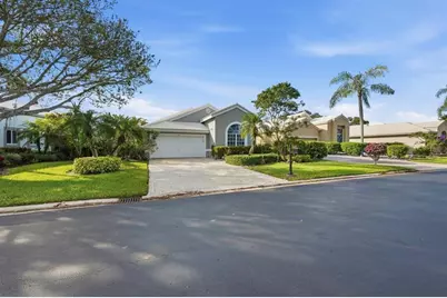 6441  Three Lakes Ln, Boynton Beach, FL 33437 - Photo 1