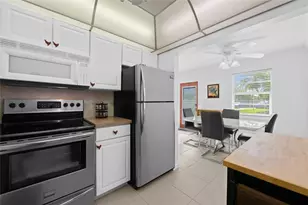 243 N Farnham K Unit, Deerfield Beach, FL 33442 - Photo 5